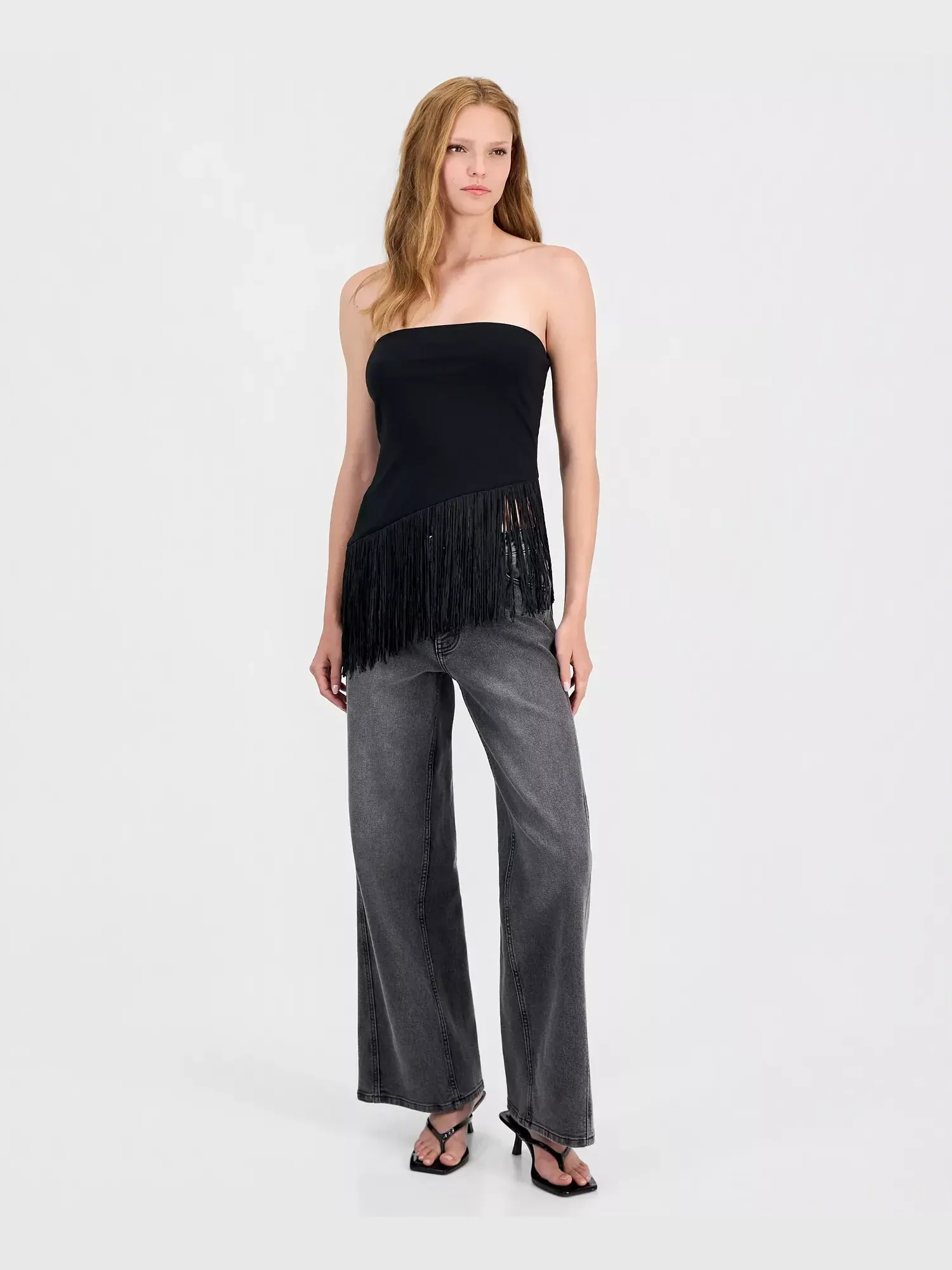 Топ Bar III Asymmetrical Fringe-Hem — изображение 2 из 3, черный