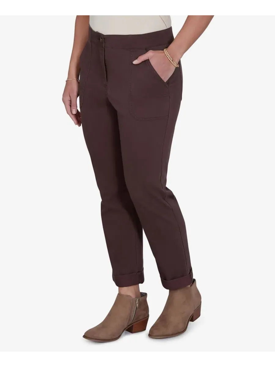 Брюки прямого кроя укороченные с манжетами Petite Enzyme Wash Straight-Leg Cropped Pants Ruby Rd. — изображение 2 из 5
