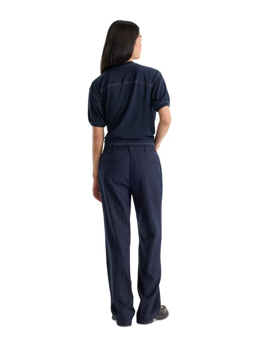 Брюки прямого кроя с низкой посадкой Navy Pinstripe Good American — изображение 5 из 6, темно-синий