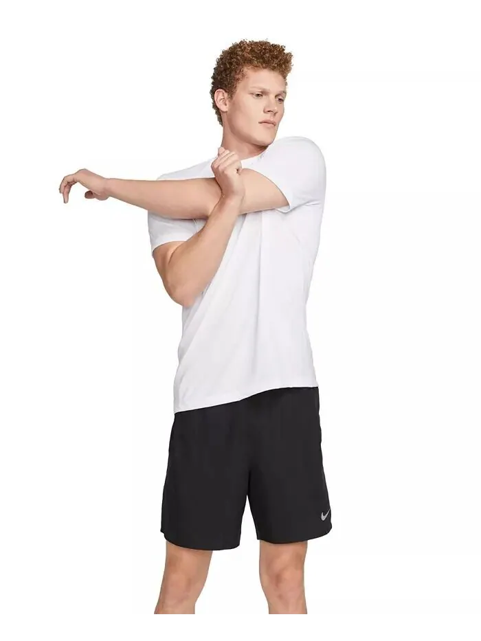 Мужские беговые шорты Challenger Dri-FIT с короткой подкладкой 7 дюймов Nike — изображение 5 из 9, черный/серебристый