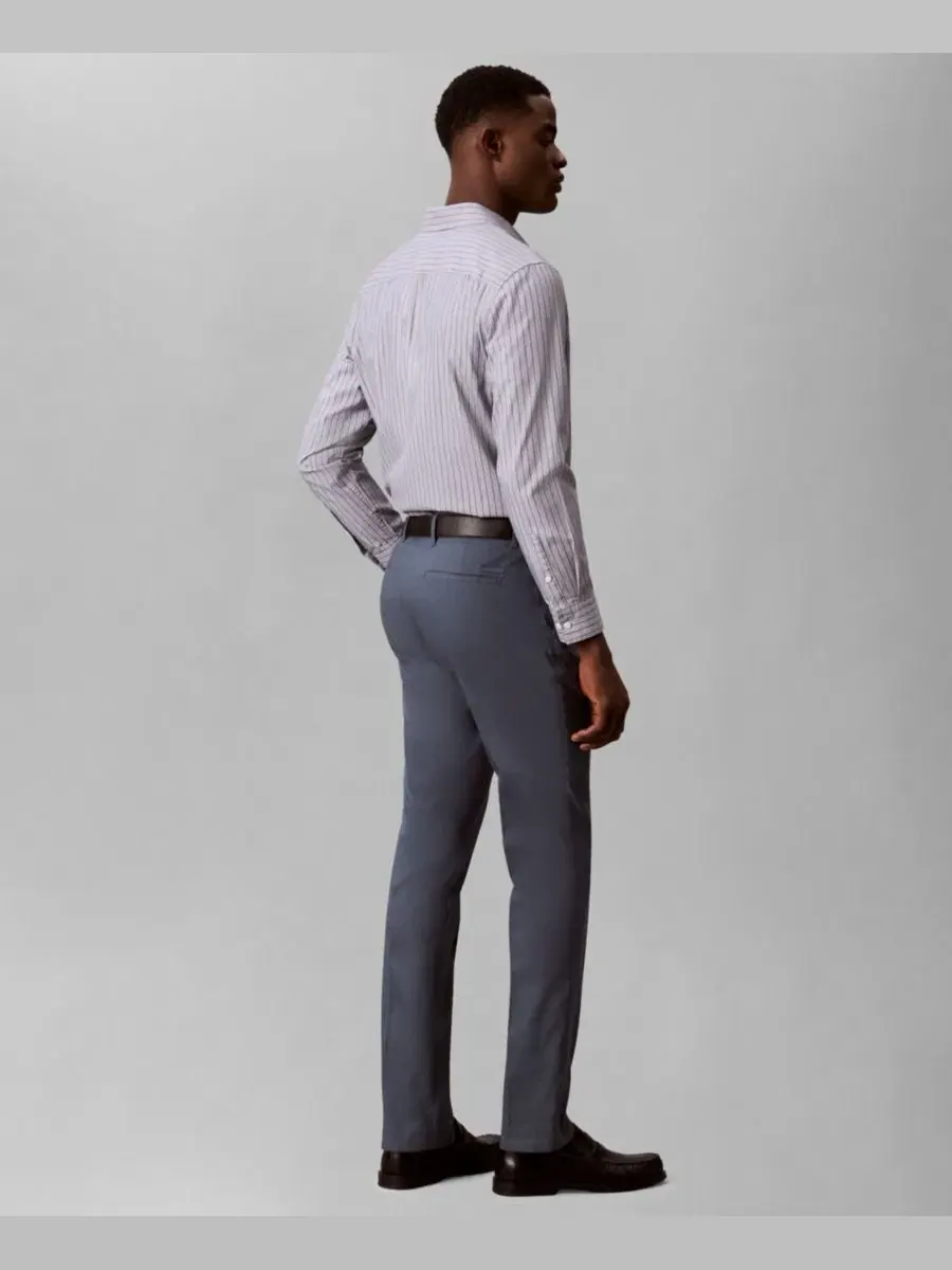 Мужские брюки из льняной смеси, зауженного кроя Calvin Klein — изображение 5 из 5, серый