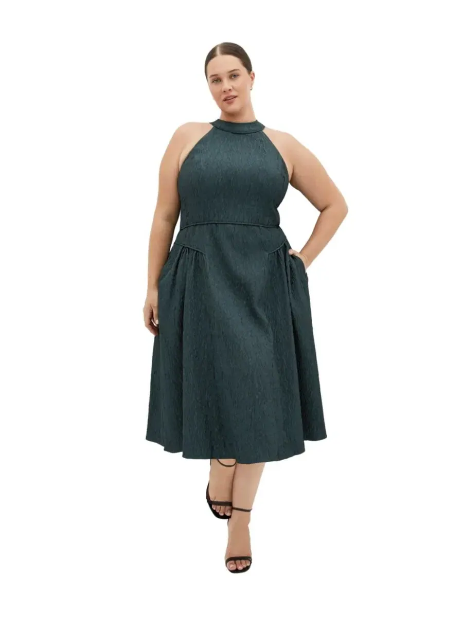 Платье миди А-силуэта с запахом Halter Jacquard Midi Dress City Chic — изображение 1 из 5, зеленый