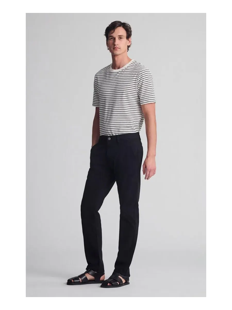 Мужские брюки-чиносы прямого кроя Milton Slim Straight из твила Mavi Jeans — изображение 4 из 5, черный