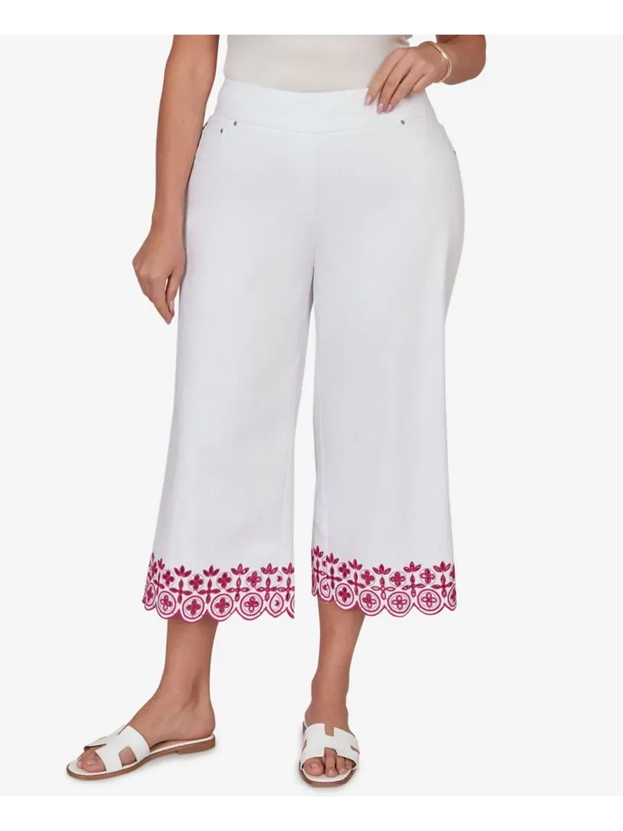 Капри с вышитым подолом Plus Size Ruby Rd.
