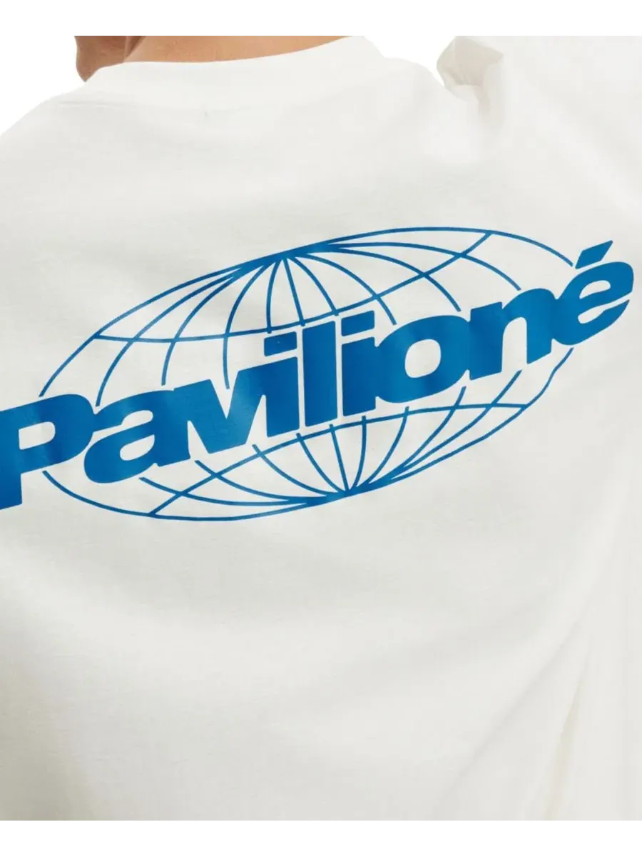 Футболка с графическим принтом и укороченным кроем, модель Pavilioné Globe COTTON ON — изображение 3 из 4, винтажный белый