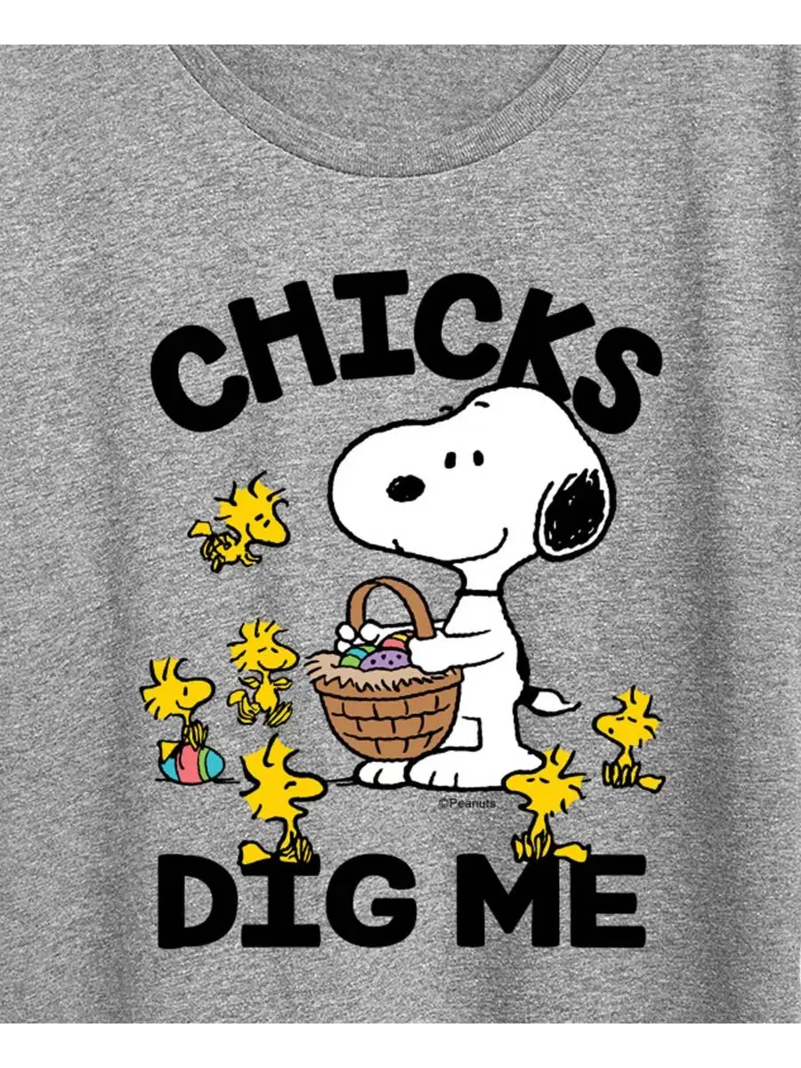 Футболка с коротким рукавом и принтом "Peanuts Easter Chicks Dig Me Snoopy" для полных женщин — изображение 2 из 3, серый