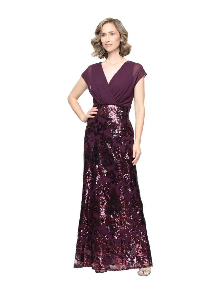 Платье с пайетками, V-образным вырезом и драпировкой, модель Women's Sequined V-Neck Surplice — изображение 1 из 3, баклажан