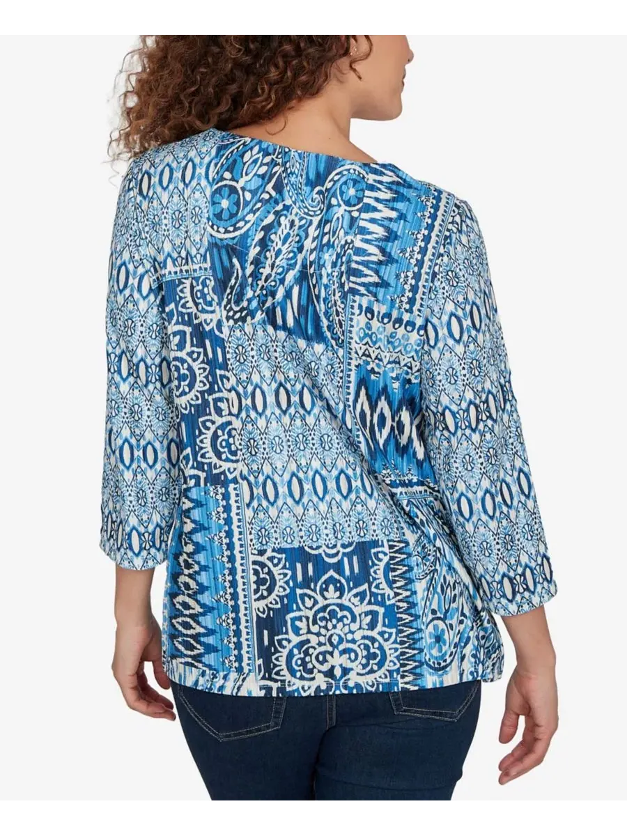 Топ с панелями в стиле пэчворк Petite Medallion Navy Patchwork Knit Alfred Dunner — изображение 5 из 5, темно-синий