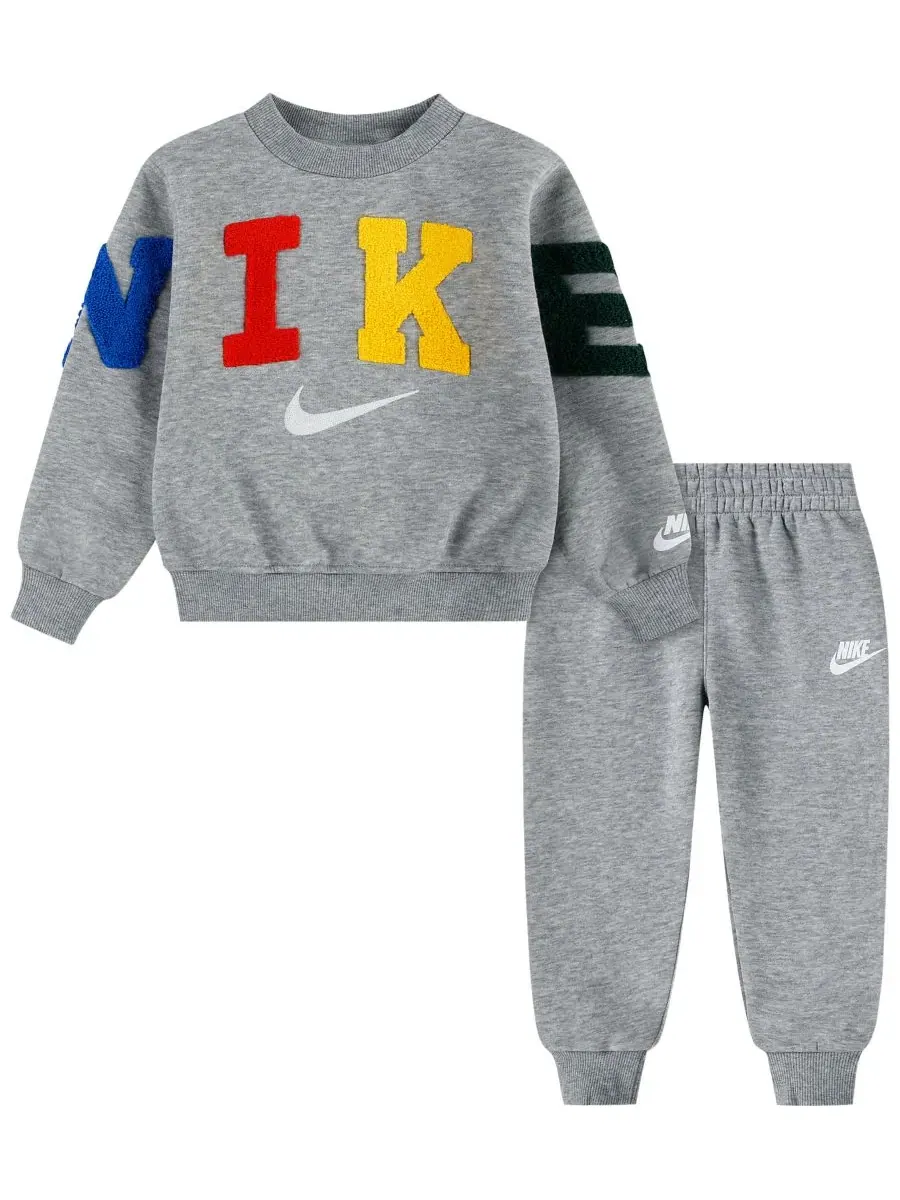 Комплект из футера с флисом, свитшот и джоггеры Nike