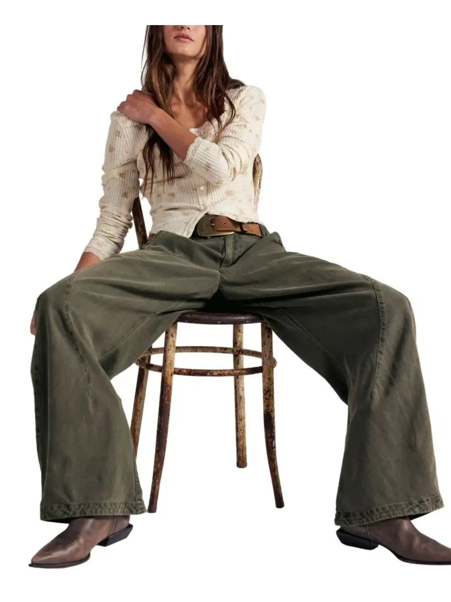 Женские брюки чинос с бочкообразным кроем Spotlight Mid-Rise Barrel Chino Free People — изображение 6 из 6, оливковый