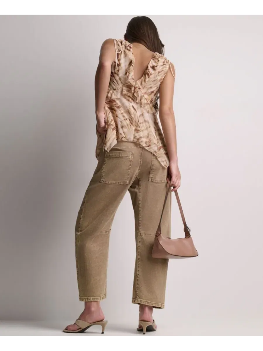 Топ с глубоким V-вырезом, без рукавов BCBG — изображение 9 из 9, мульти
