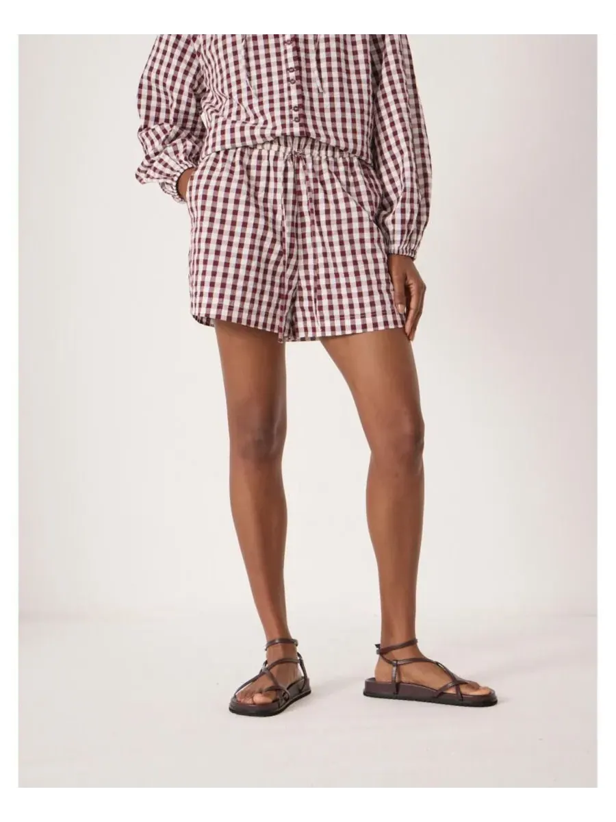 Hush Женские пляжные шорты Ernie Gathered Gingham — изображение 1 из 8, красный белый