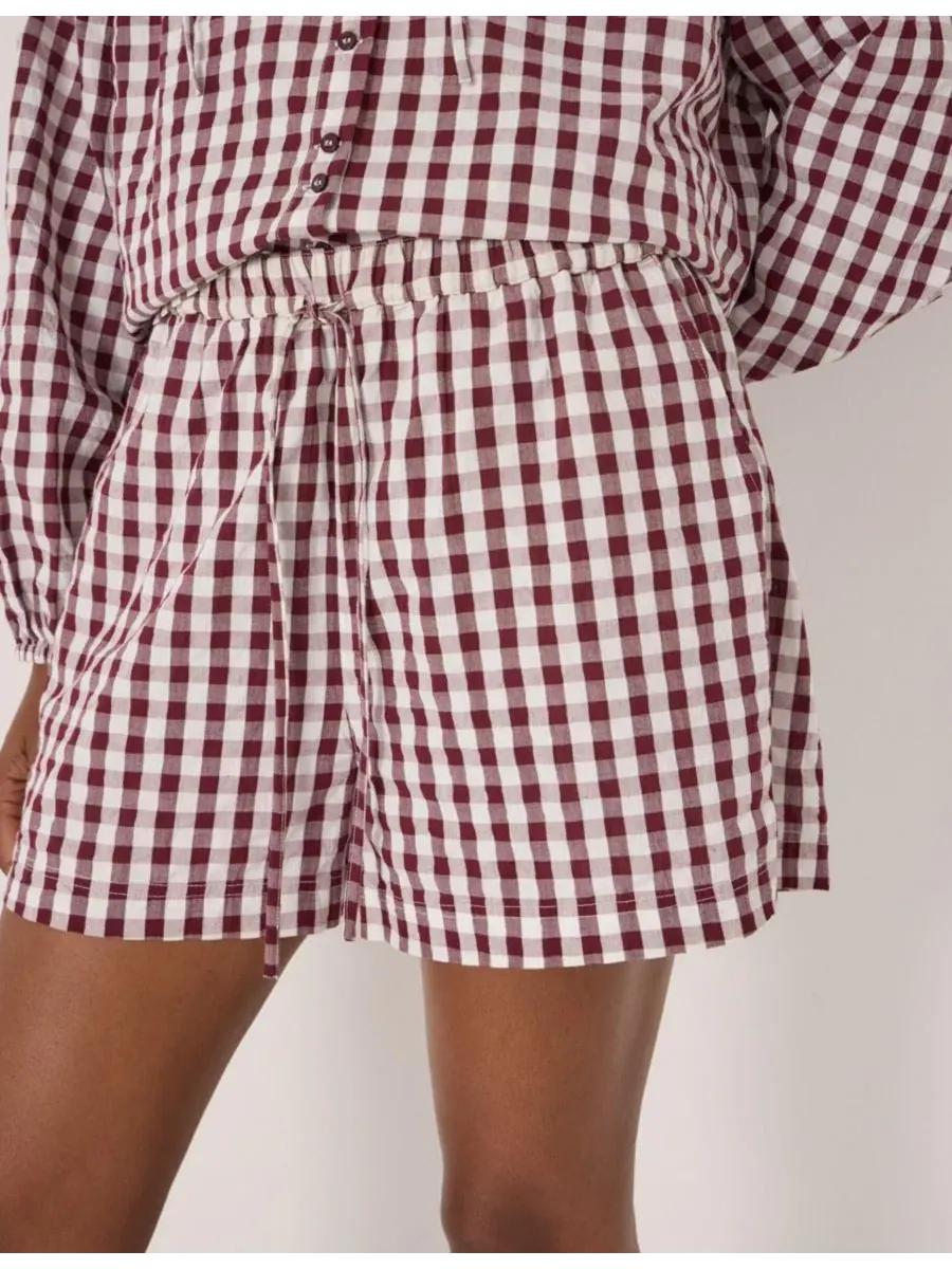 Hush Женские пляжные шорты Ernie Gathered Gingham — изображение 4 из 8, красный белый