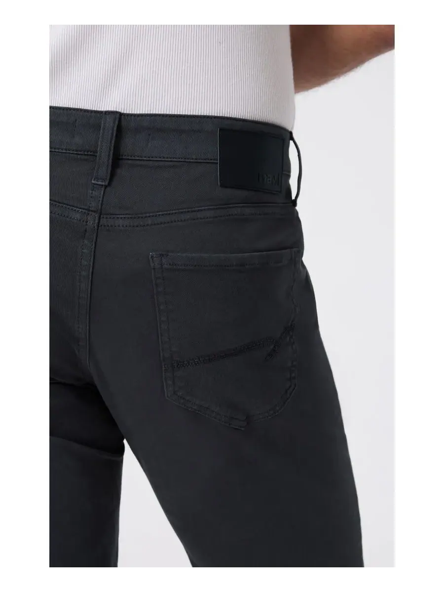 Mavi Jeans Мужские матовые брюки прямого кроя, антрацитового цвета, повседневная саржевая ткань — изображение 4 из 6