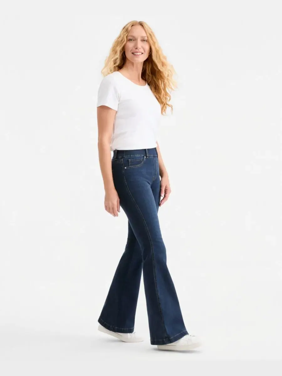 Джинсы-клеш с высокой посадкой Petite Style & Co, Midnight Wash — изображение 3 из 9