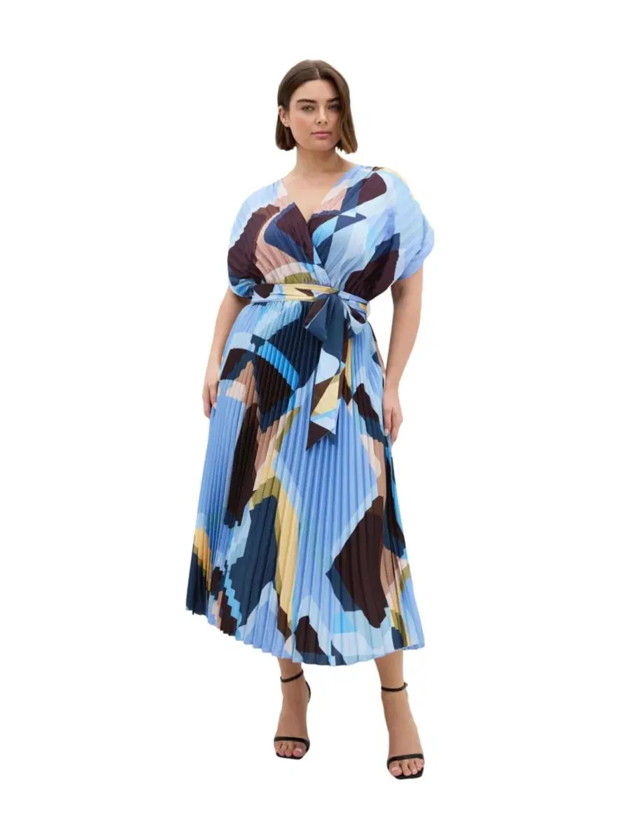 Платье миди с запахом и плиссе Hailey Geo Abstract Print Pleat Wrap CITY CHIC — изображение 1 из 4, синий