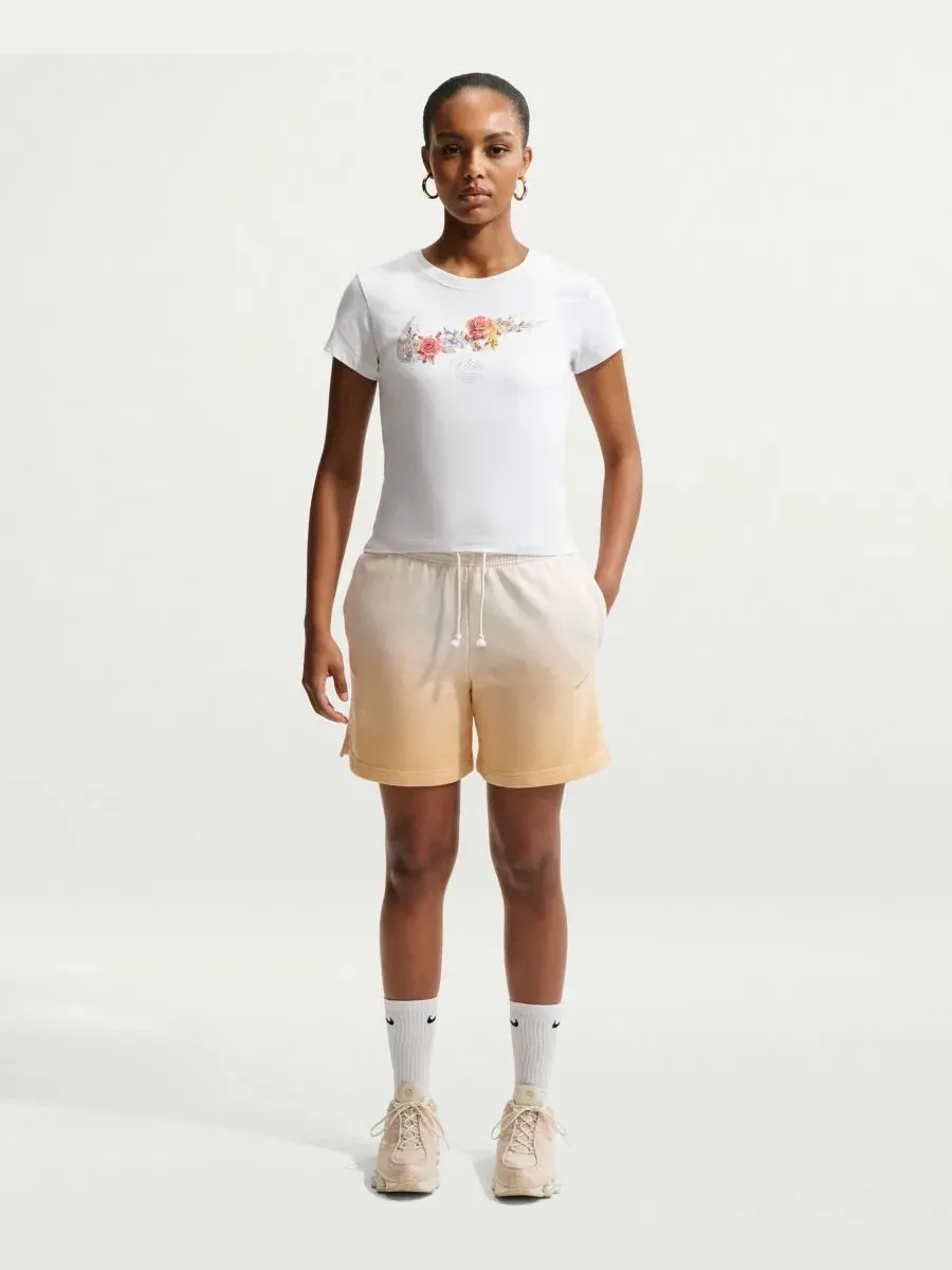 Футболка женская с коротким рукавом Nike Sportswear Chill Knit — изображение 1 из 5, белый/платиновый