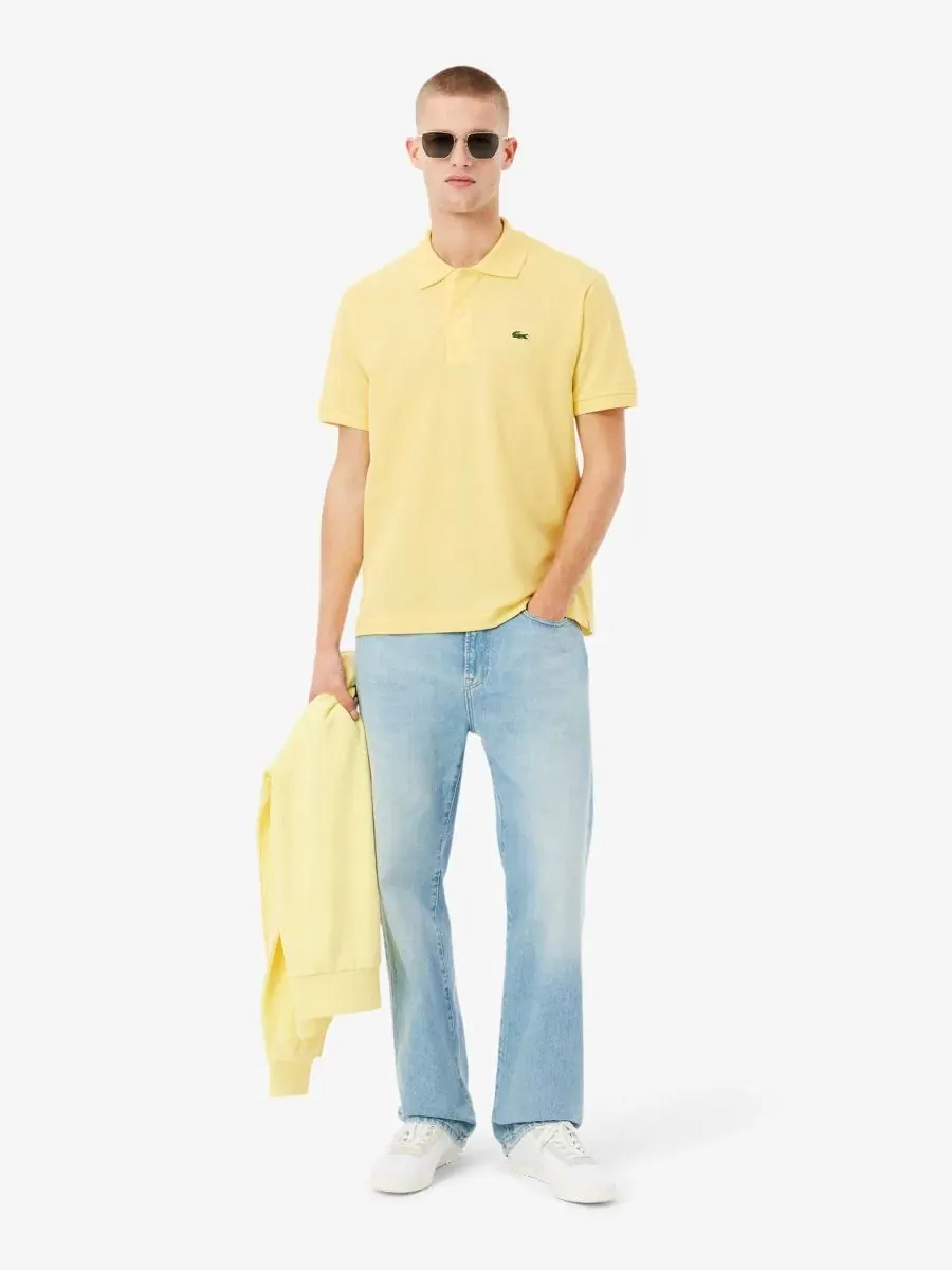 Поло из пике Lacoste Classic Fit Original L.12.12 — изображение 2 из 5, яркий желтый
