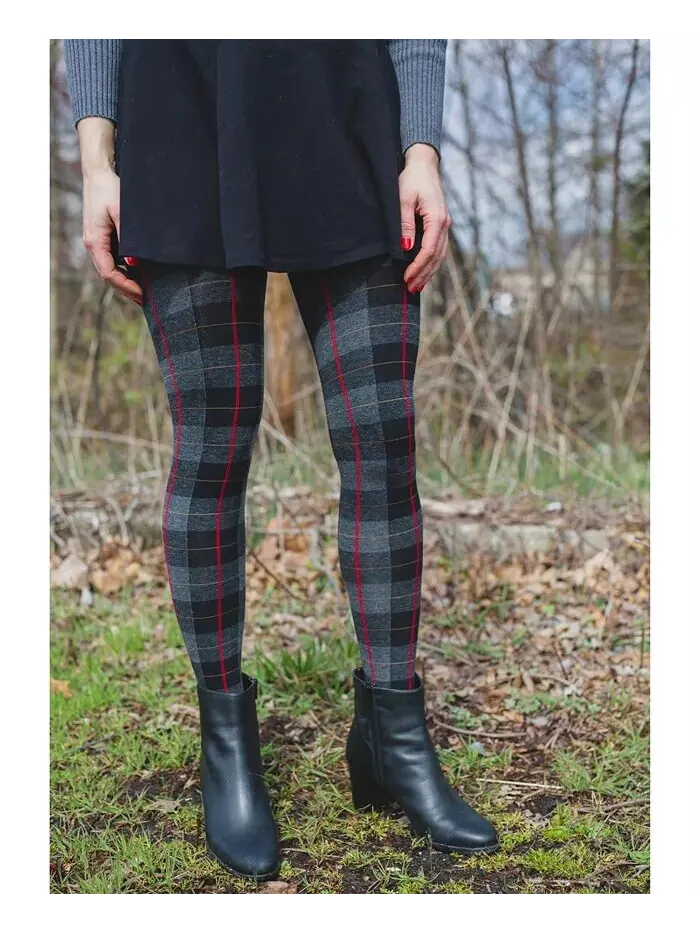 Женские колготки-свитеры в крупную клетку Glasgow Tartan MeMoi — изображение 2 из 2, черный