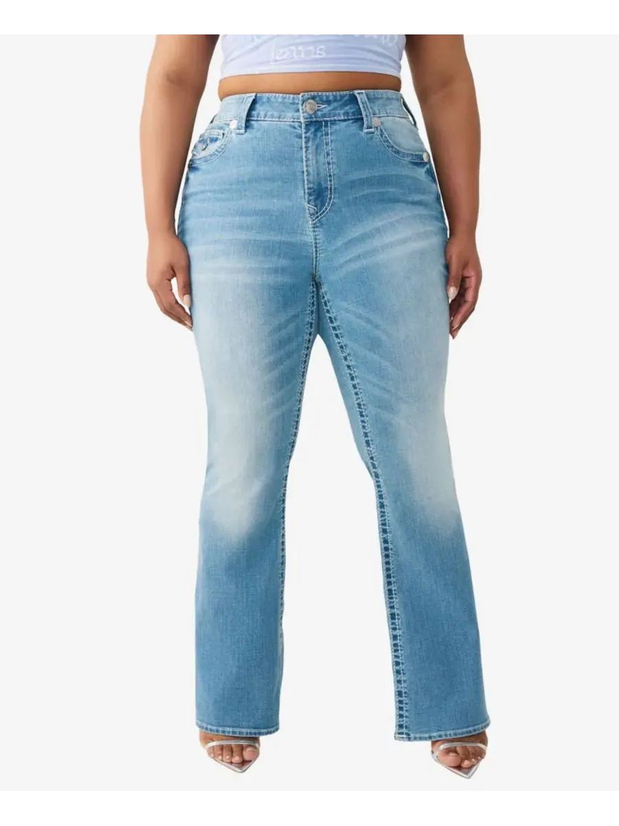 Джинсы-клеш Big T Flap Jeans больших размеров с татуировками от Becca True Religion — изображение 1 из 3, средняя отмывка