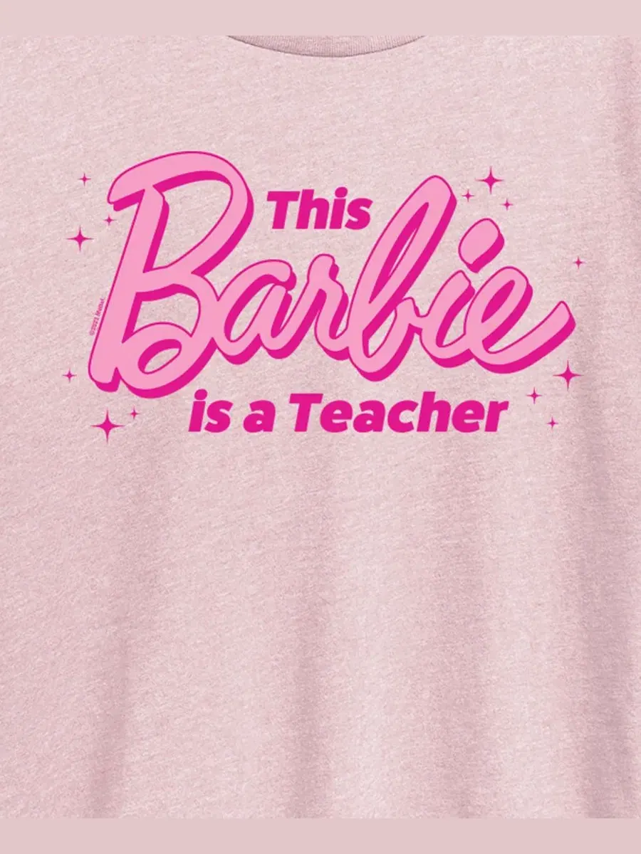 Футболка женская с принтом Barbie Teacher Plus Size Hybrid Apparel — изображение 3 из 3, розовый