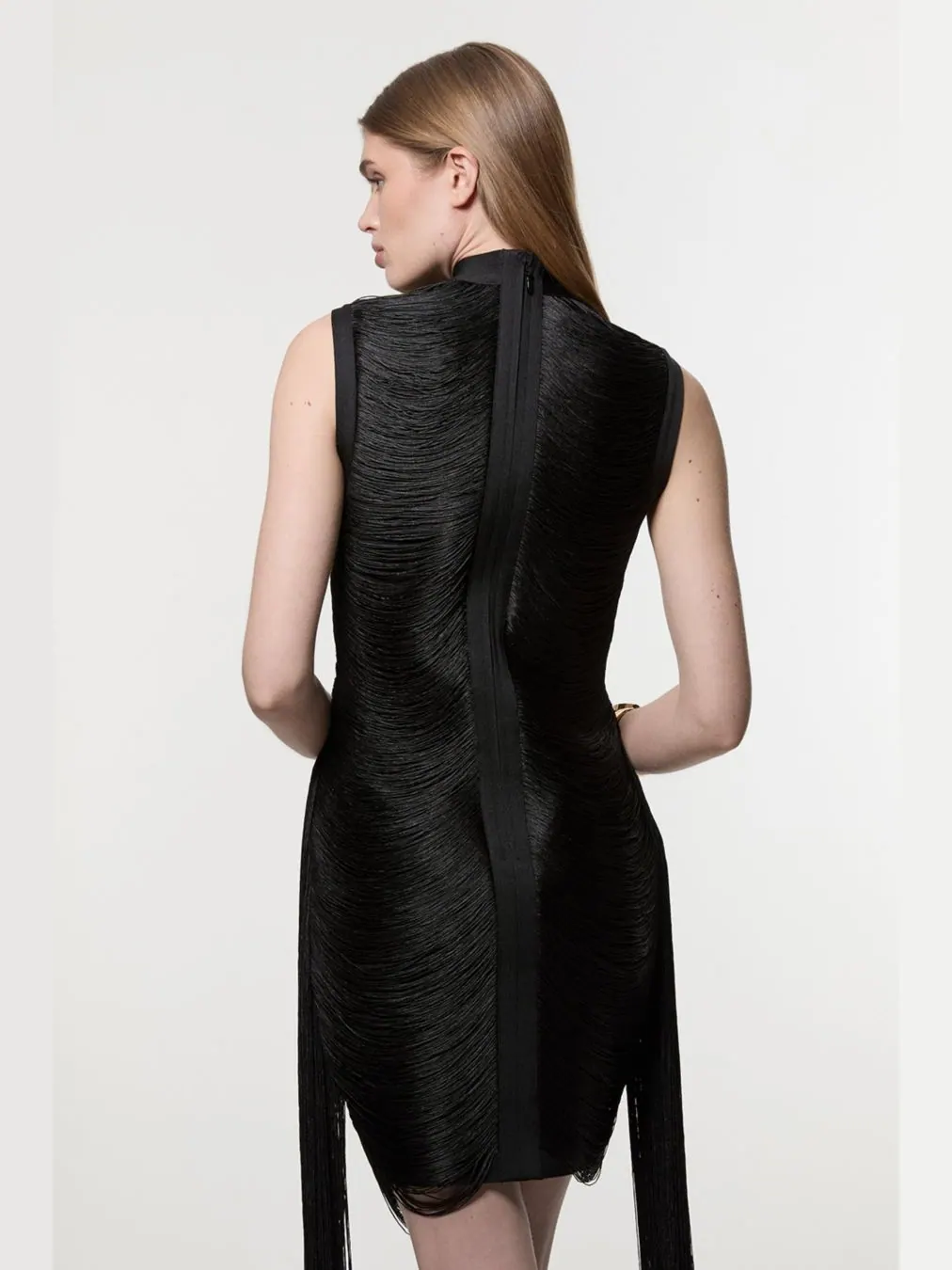 Женское вязаное мини-платье с бахромой Karen Millen — изображение 3 из 8, черный
