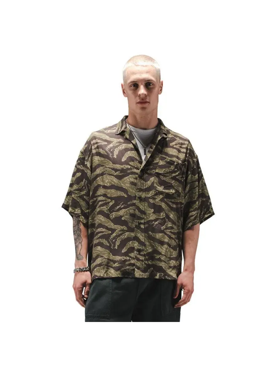 Мужская рубашка свободного кроя с камуфляжным принтом Alpha Industries — изображение 1 из 3, мульти