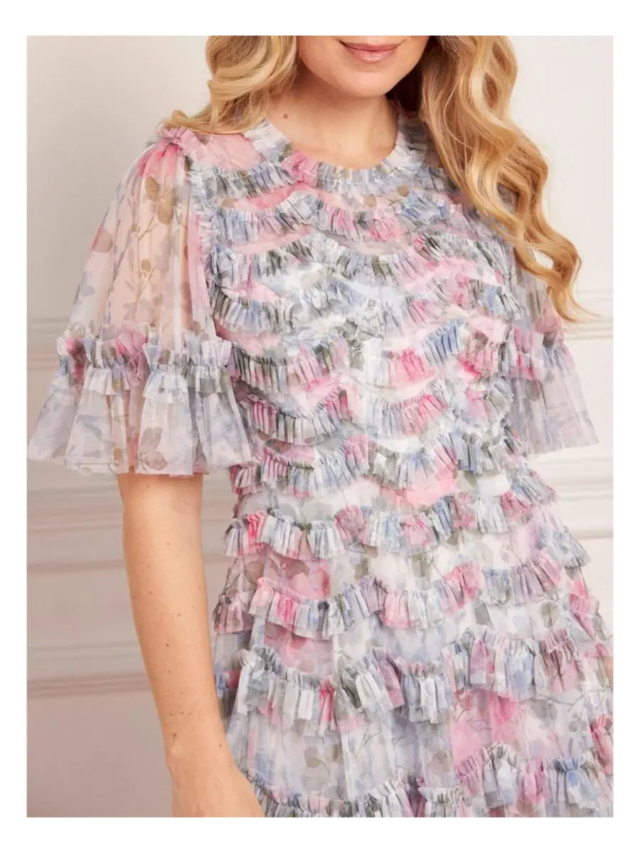 Женское платье Camille's Garden с круглым вырезом Needle & Thread — изображение 2 из 6, лунный блеск