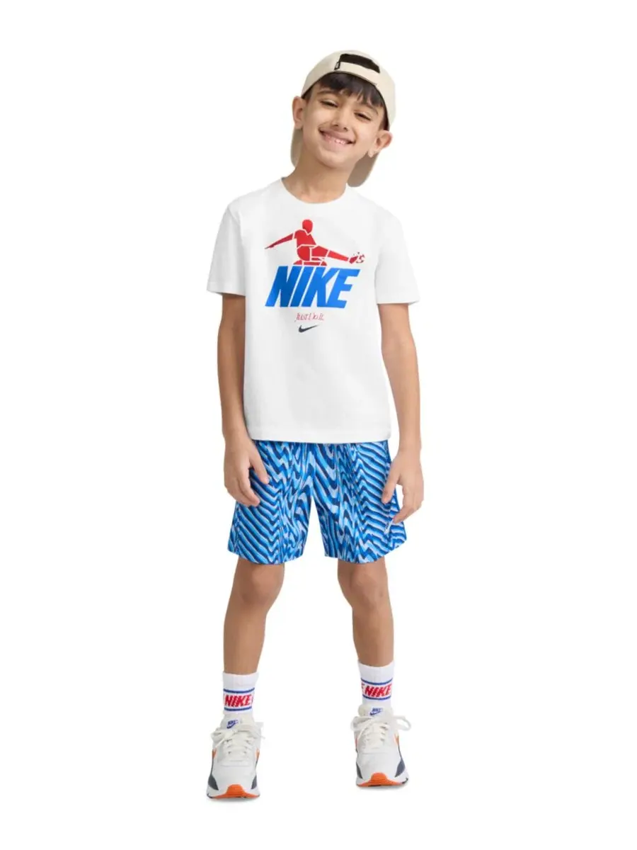 Футболка с коротким рукавом для мальчиков 4-7 лет Nike — изображение 2 из 7, белый