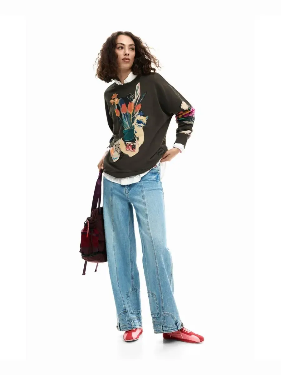 Рисунок-коллаж на тему женской толстовки Desigual — изображение 2 из 5, серый