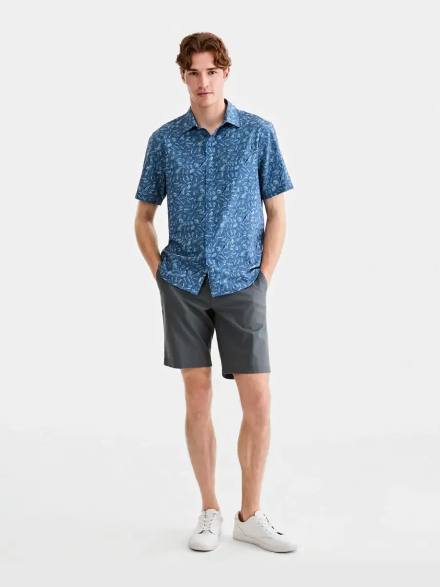 Мужская рубашка "Ночная школа на побережье Багамы" Tommy Bahama — изображение 2 из 4, голубой