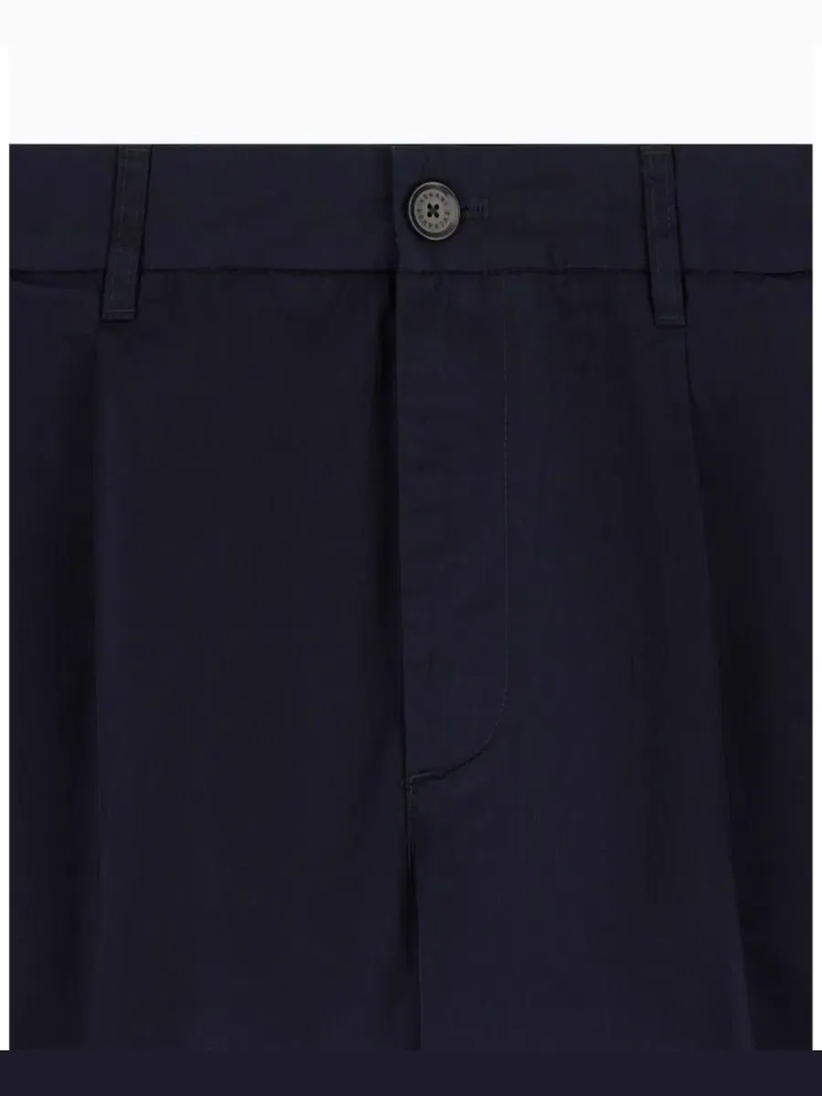 Мужские хлопковые плиссированные шорты-бермуды A|X Armani Exchange — изображение 2 из 4, глубокий темно-синий