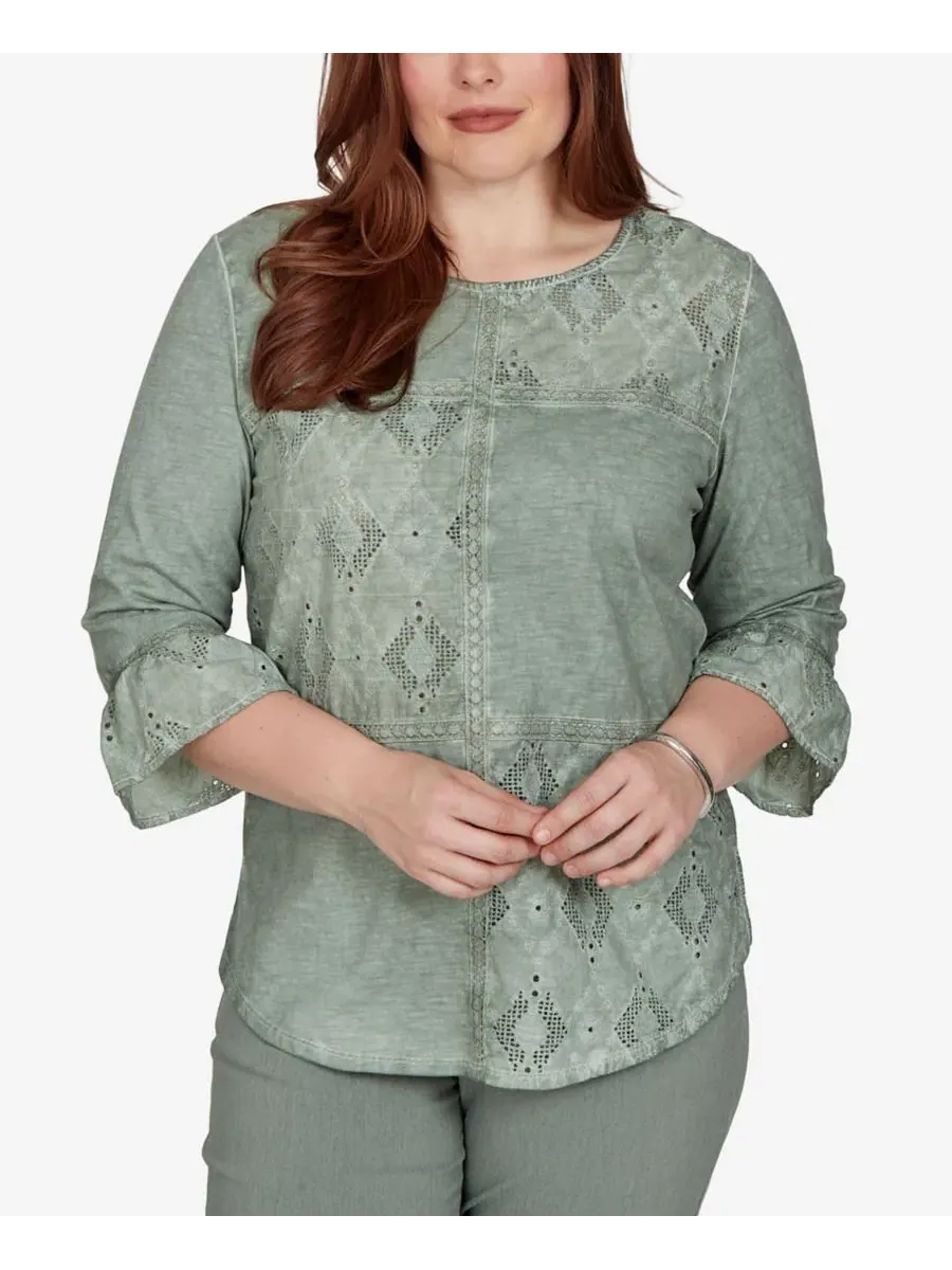 Женский топ с тональными вставками Provence Tonal Spliced Patchwork Top Alfred Dunner — изображение 1 из 5, оливковый