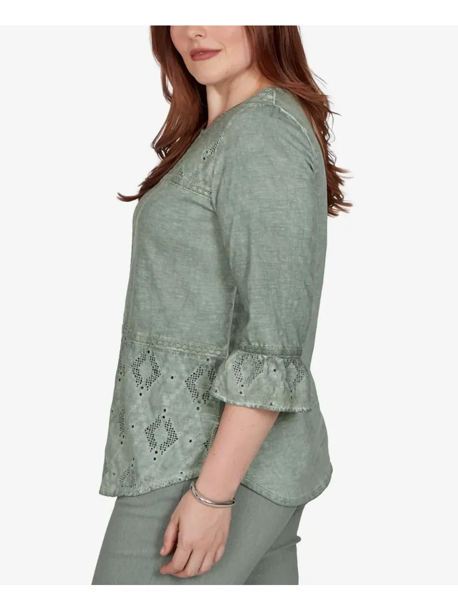 Женский топ с тональными вставками Provence Tonal Spliced Patchwork Top Alfred Dunner — изображение 3 из 5, оливковый