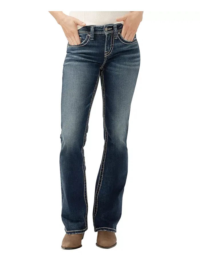Женские джинсы Suki Mid Rise Curvy Fit Bootcut Silver Jeans Co. — изображение 1 из 4, синий