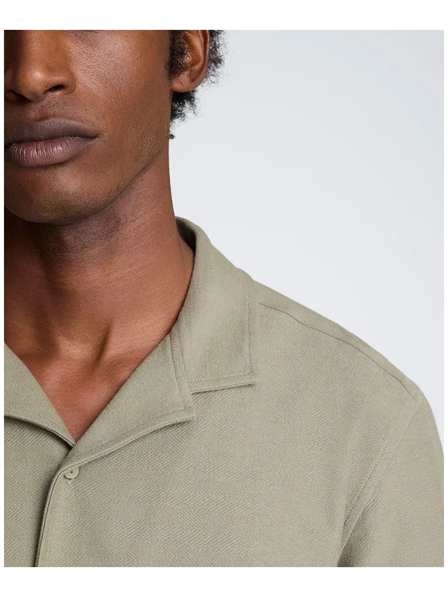 Мужская классическая рубашка с коротким рукавом Kenneth Cole — изображение 4 из 5, шалфейный
