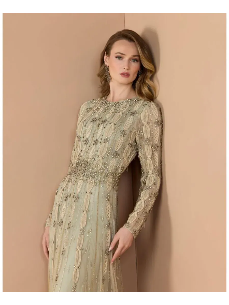 Платье-трапеция с длинным рукавом и вышивкой Mac Duggal, Nude Sage — изображение 5 из 6, бежевый