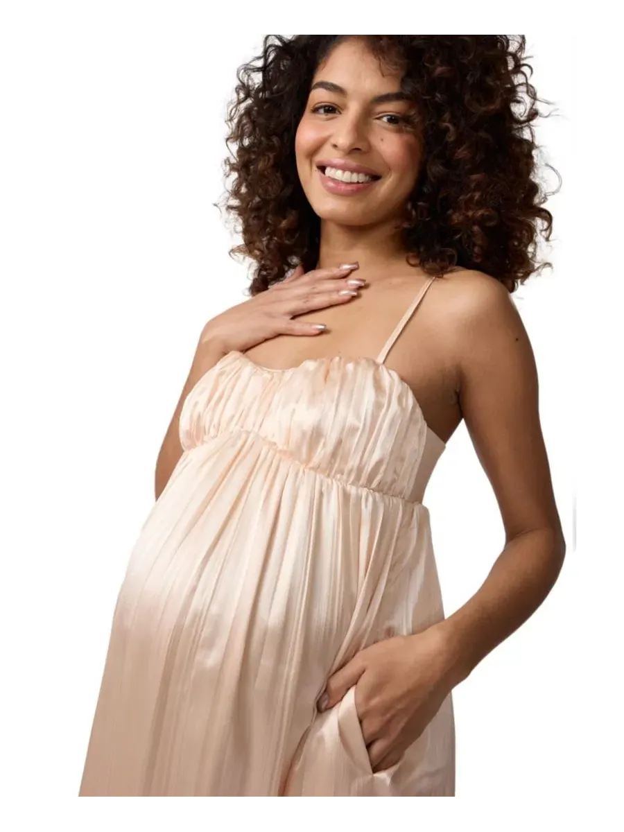 Платье-макси из однотонного атласа от Maternity Ingrid + Isabel, персиковый — изображение 5 из 5