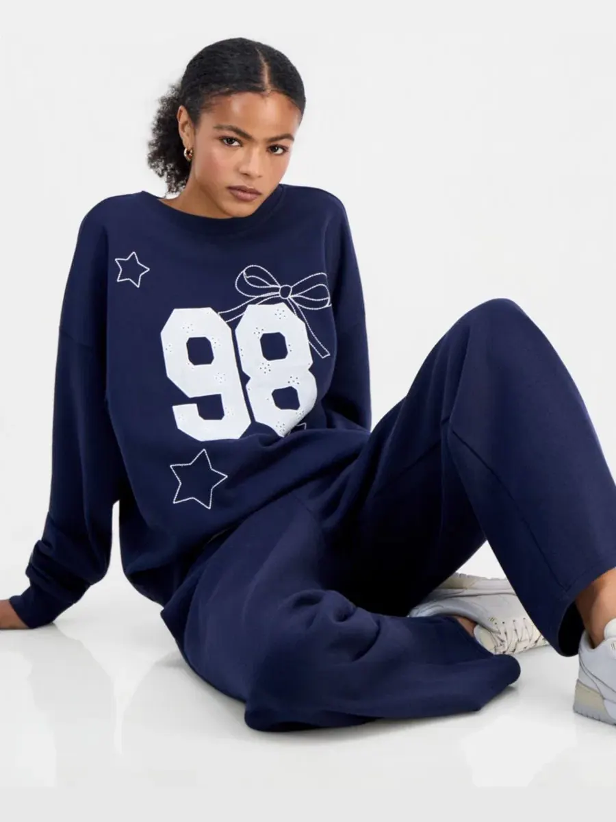 Свитшот с аппликацией и принтом Varsity Applique Crewneck Rebel Veil — изображение 4 из 4, темно-синий/белый
