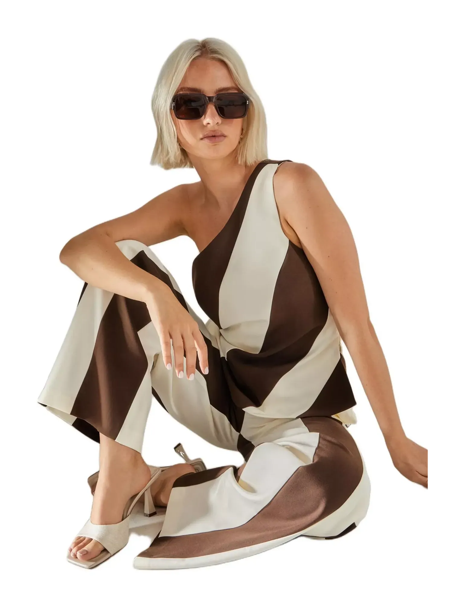 Топ Nasty Gal Stripe Tailored One Shoulder — изображение 1 из 3, шоколад