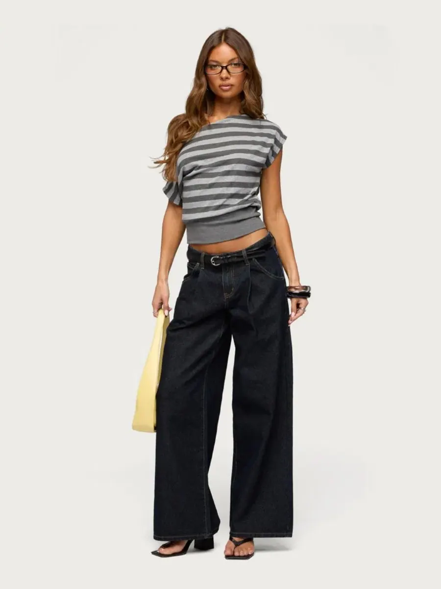 Топ с открытыми плечами в полоску Kittie Striped Off Shoulder Top Edikted — изображение 5 из 5, темный-серый