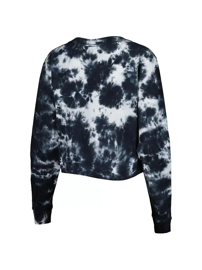 Черная женская укороченная футболка с длинным рукавом Brooklyn Nets Tie Dye New Era — изображение 2 из 3, черный