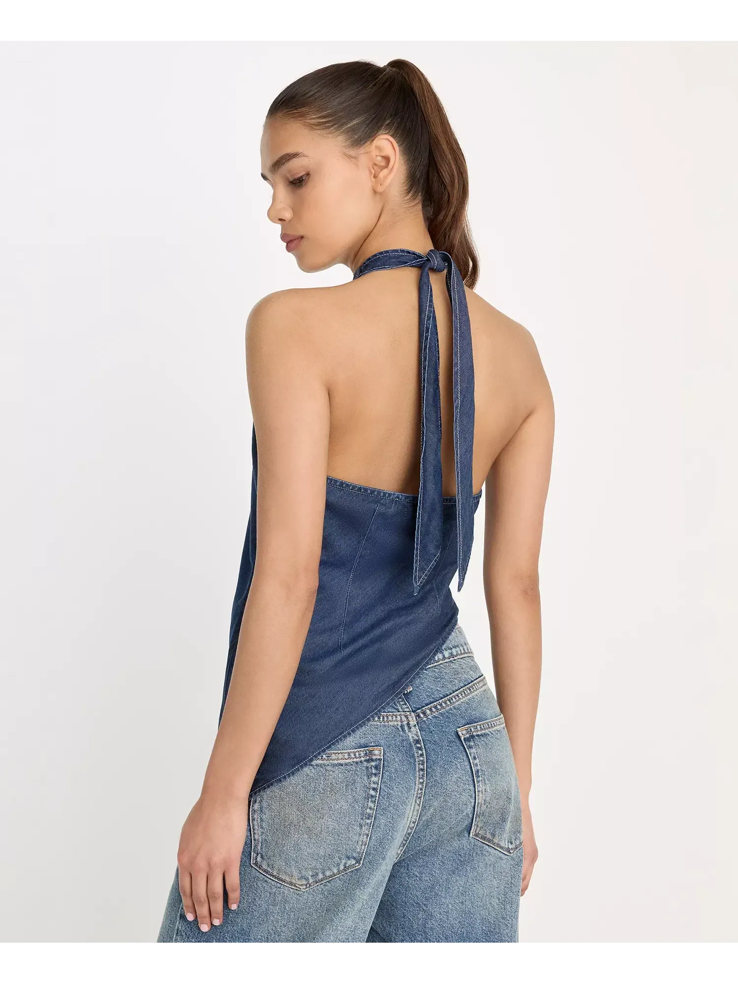Топ Good American Asymmetric Hem Halter Neck — изображение 4 из 4, индиго