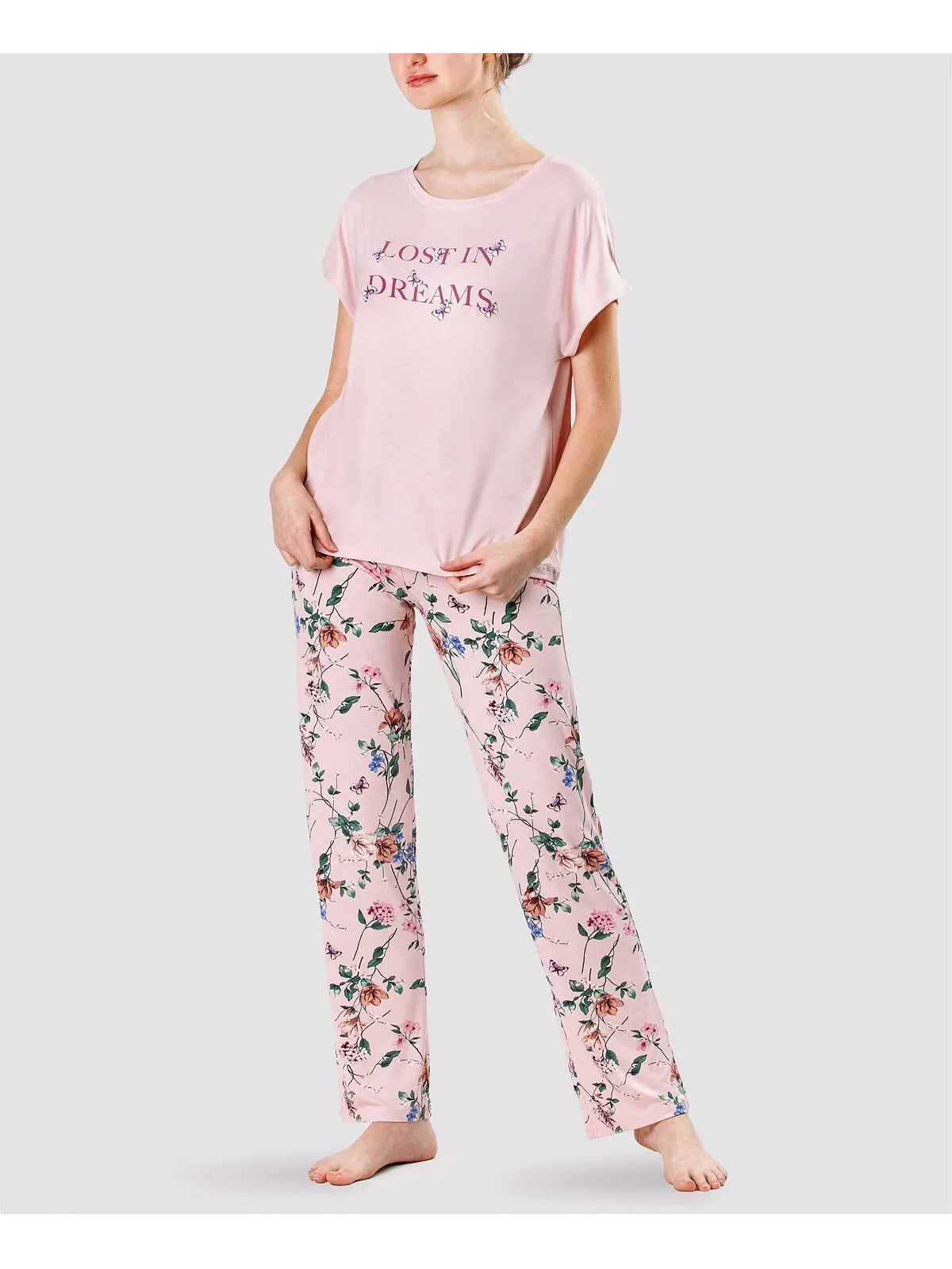 Женский ультрамягкий пижамный комплект Lost in Dreams MOOD Pajamas — изображение 2 из 3, мульти