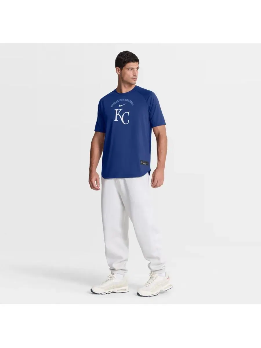 Мужская футболка-реглан Dri-FIT из аутентичной коллекции команды «Канзас-Сити Роялс» для тренировок — изображение 3 из 4