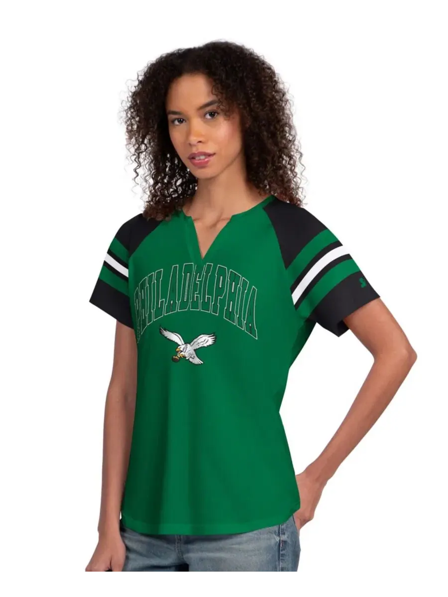 Футболка-реглан с длинным рукавом Philadelphia Eagles Game On Notch Neck Starter — зеленый