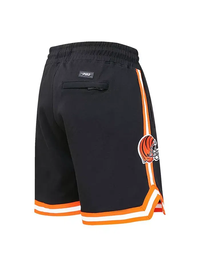 Мужские шорты Ja'Marr Chase черные Cincinnati Bengals с именем и номером игрока Pro Standard — изображение 2 из 3
