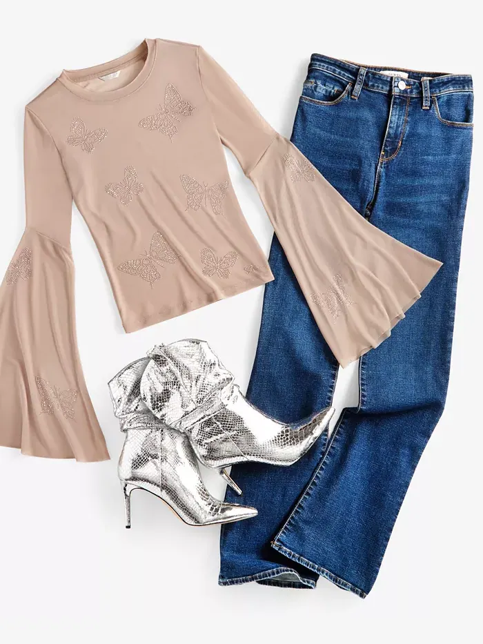 Женские джинсы-клеш с потертостями спереди GUESS — изображение 10 из 11