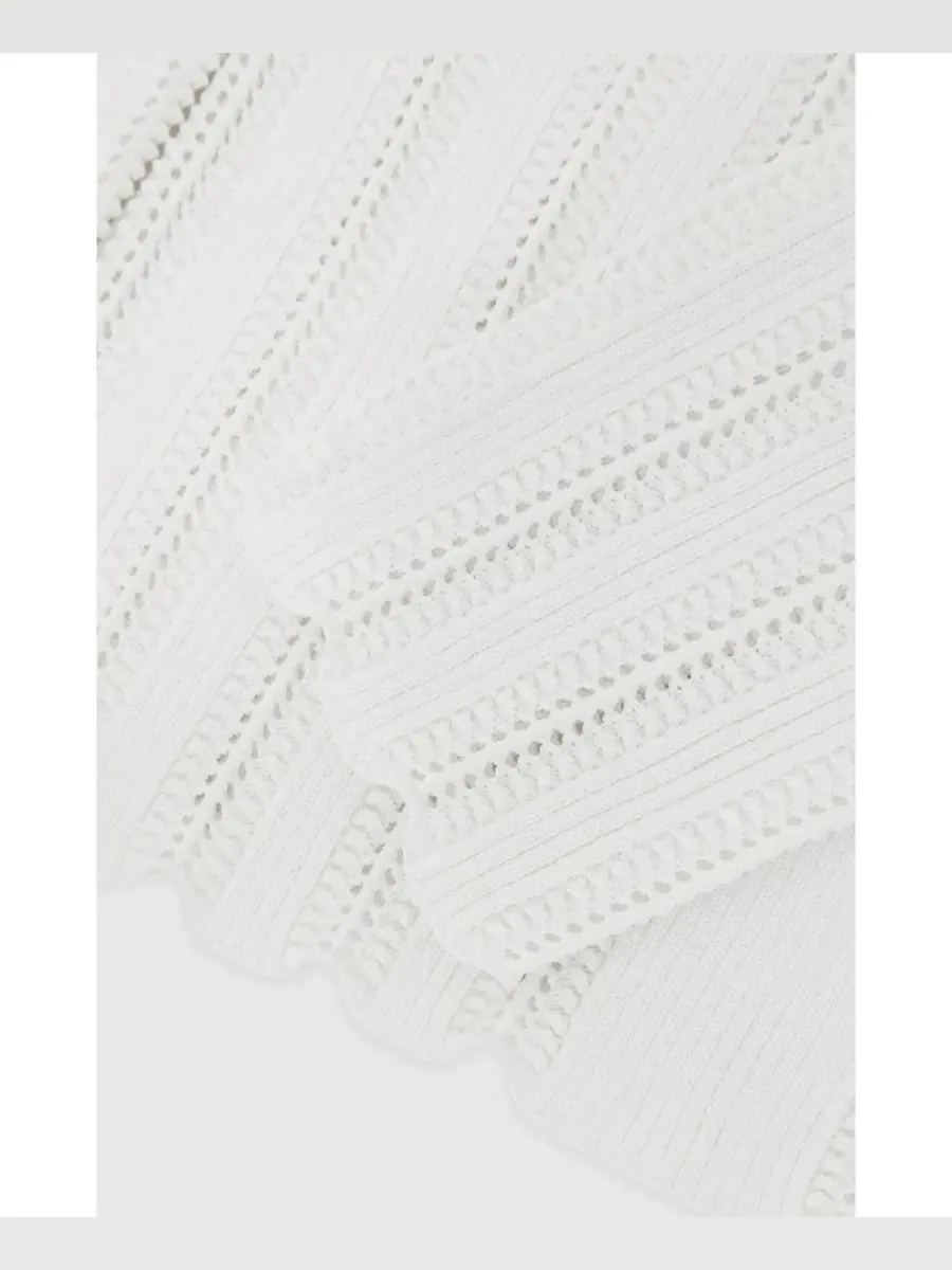 Джемпер с V-образным вырезом и ажурной вязкой Loui Open-Stitch V-Neck Jumper REISS — изображение 2 из 5