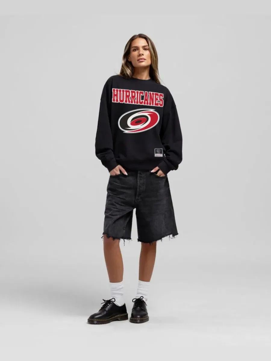 Свитшот оверсайз Carolina Hurricanes Core Mitchell & Ness — изображение 1 из 2, черный